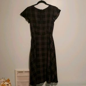 Flowy, short sleeved vintage 1940s inspired Dress